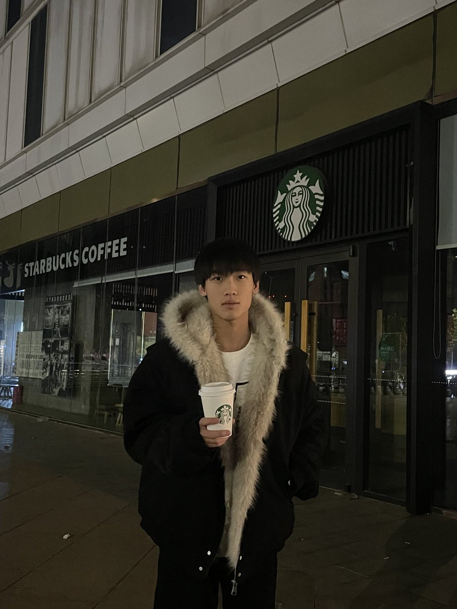 Mark1759203608's tweet photo. 咔嚓📸 https://t.co/FFwYjQTvg2