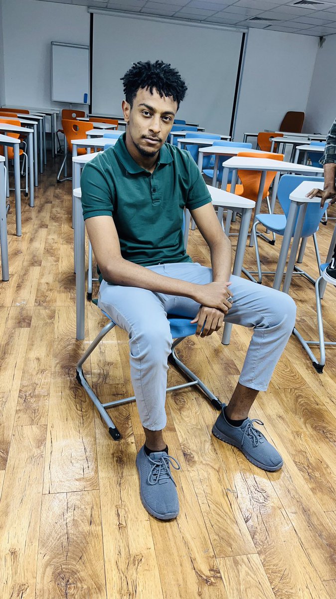 Y3nkaba's tweet photo. 🧑‍🎓✨ https://t.co/UcDVzOHEaw