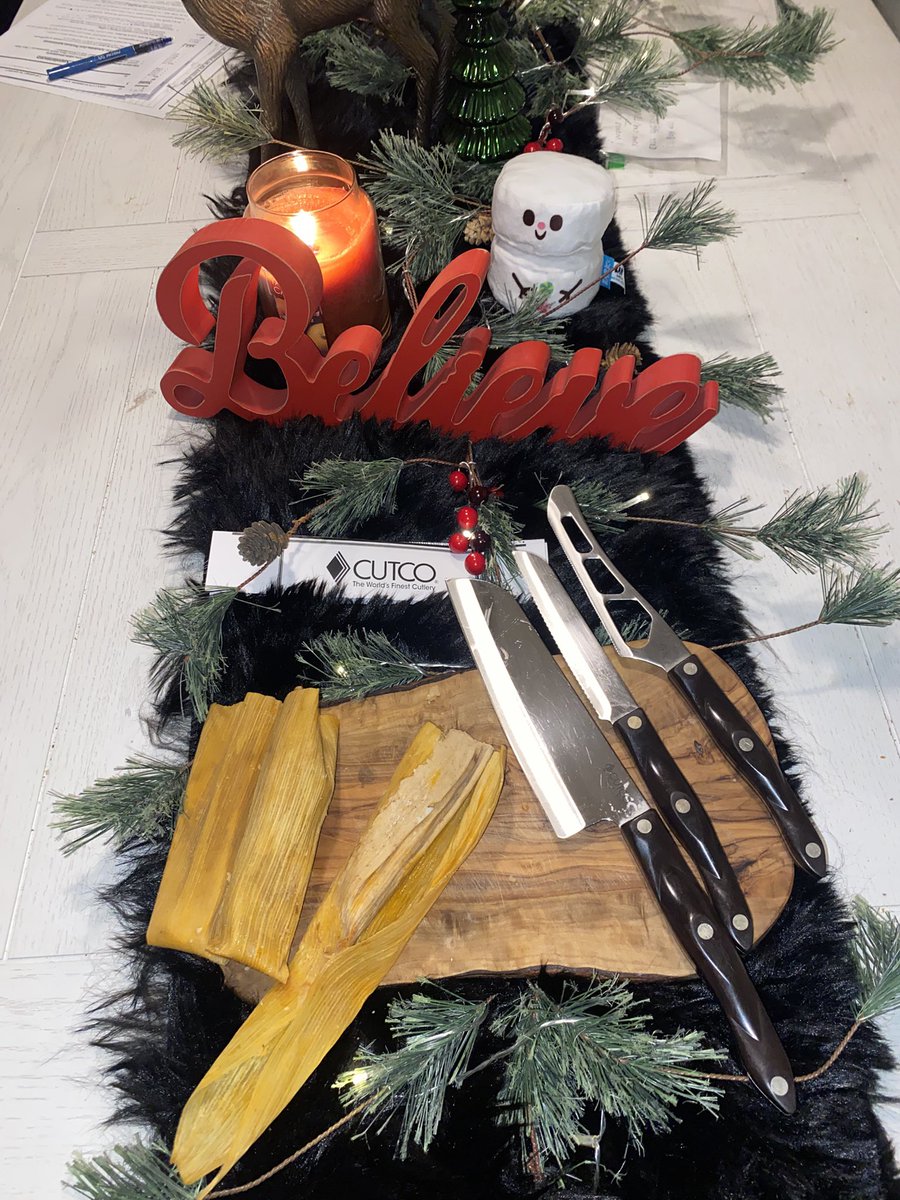 DionMejia's tweet photo. Emiliano is selling Cutco (Cutlery) for his resume. 
CUTCO CONTEST! 
Any dollar amount in purchase &amp; your name will be entered into a raffle for HOMEMADE: two(2) dozen tamales, chips and Chile Verde Salsa or Chile Verde Chicken Pozole dinner for a family of 12pp
408-458-6113🙏🏽 https://t.co/Td6Pg610v0