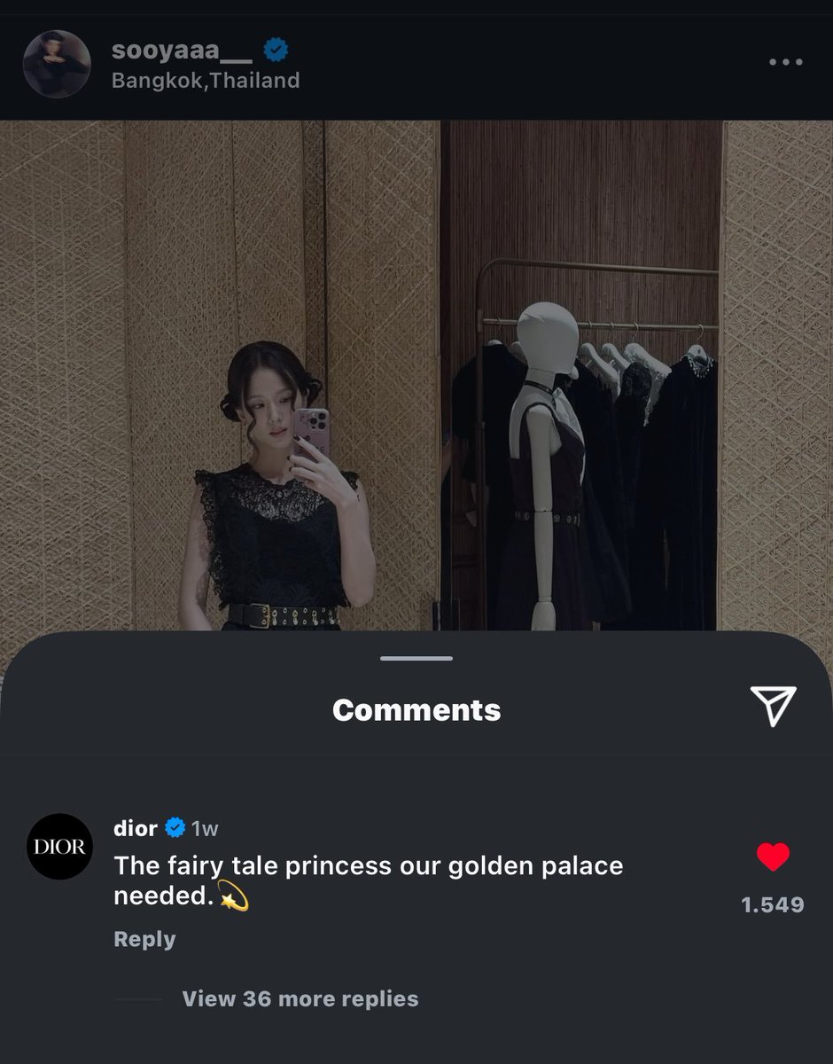 KDramaHandle's tweet photo. Dior left a comment on #BACKPINK's #JISOO's post:  

“The fairytale princess our golden palace needed. 💫 ” https://t.co/EhppVpoYUR