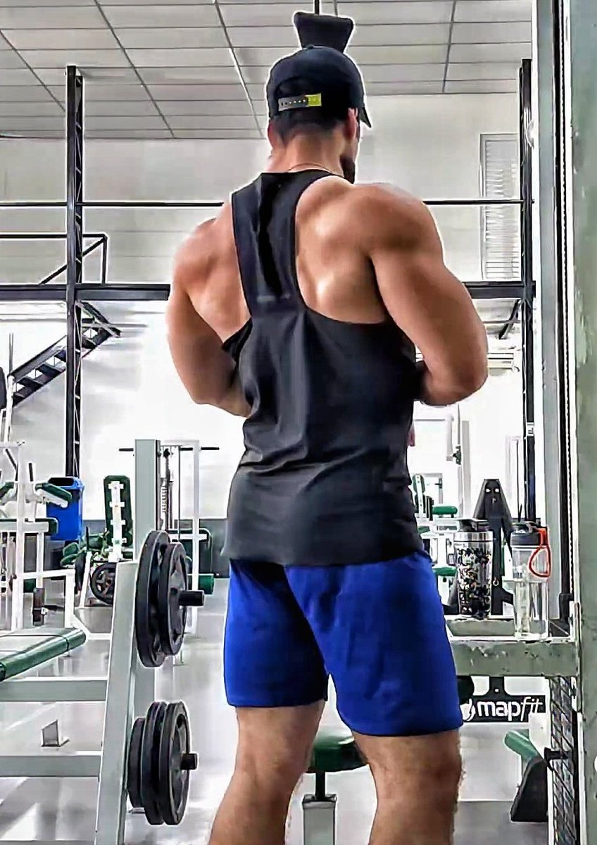 MusclekinkLondon tweet media