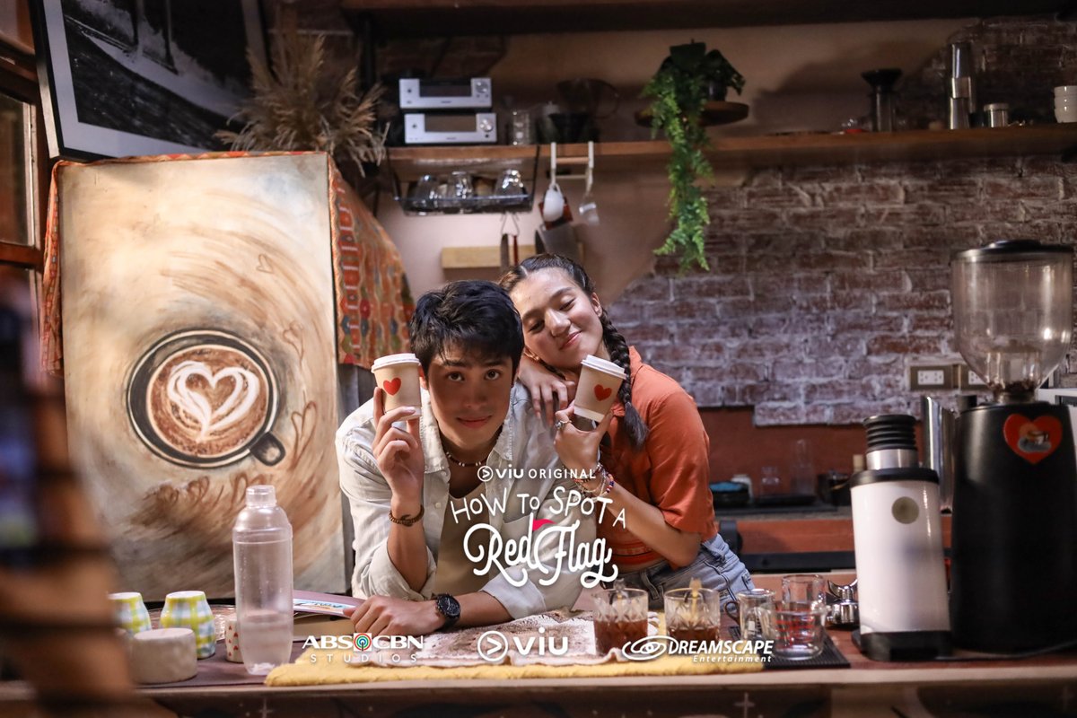 Viu_PH's tweet photo. ep3 bts dump 📸✨ #howtospotaredflag #htsarf #donbelleonviu #donnypangilinan #bellemariano #jamesonblake #esnyr https://t.co/unGoss0HQp