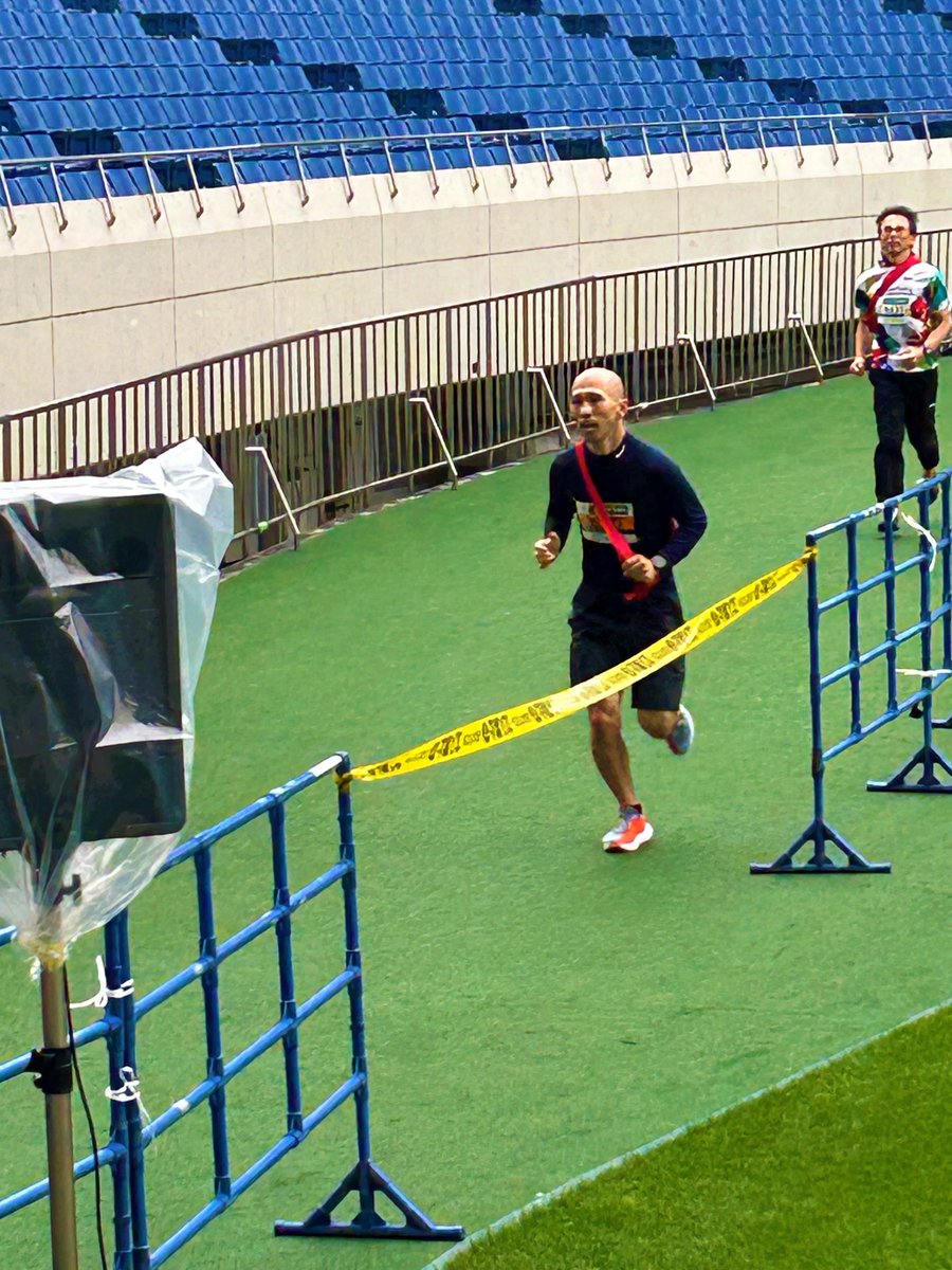 本日は #箱根駅伝 の日ですね！皆さんはどの大学を応援しますか？ 駅伝