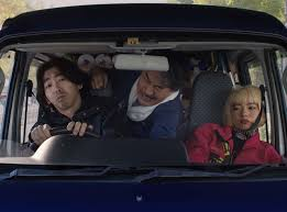 merlinpapin3's tweet photo. .@FredOL69007 .@tbarnaud #MerlinAwards2024 Voici Mon TOP30 des #MeilleursFilms vus en 2024
11 – #PerfectDays de Wim Wenders (2023) avec Koji Yakusho Aoi Yamada Arisa Nakano Tokyo Emoto et Arisa
Hirayama travaille à l'entretien des toilettes publiques de Tokyo et semble se satisfaire d'une vie simple. En dehors de sa routine quotidienne très structurée, il s'adonne à sa passion pour la musique et les livres. Il aime les arbres, et les prend en photo. Une série de rencontres inattendues révèlent peu à peu son passé. Une réflexion profondément émouvante et poétique sur la recherche de la beauté dans le monde quotidien qui nous entoure.
