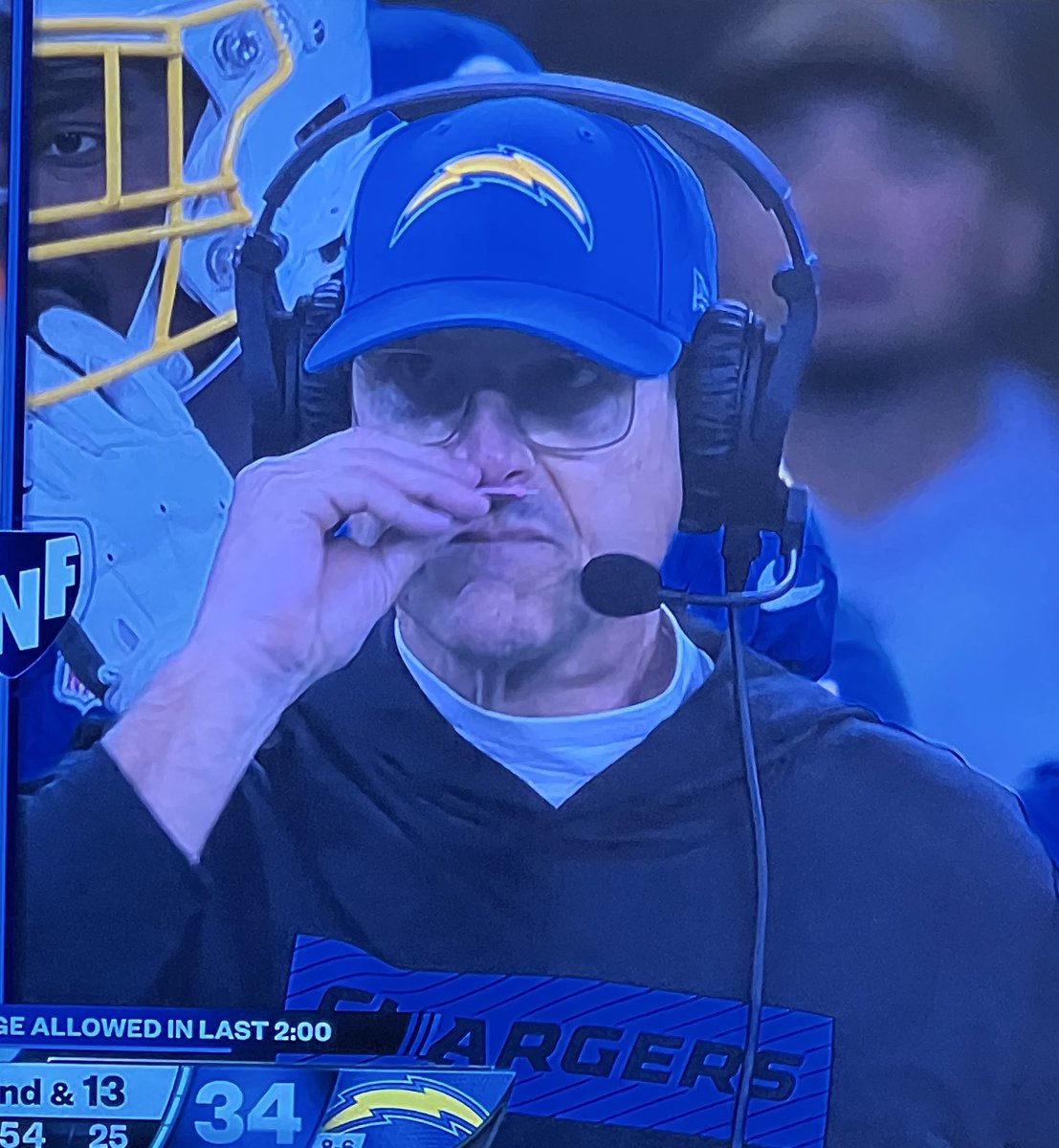 barstoolsports's tweet image. Dude was absolutely dialed