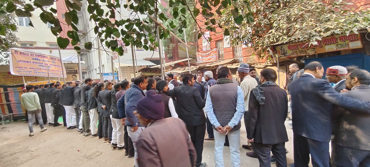 MKSandeep6's tweet photo. आज दिनांक 20/12/2024 को  दी बनारस बार एसोसिएशन के होने वाले वार्षिक चुनाव में संयुक्त मंत्री प्���शासन पद पर संदीप कुमार मौर्य  को अपना बहुमूल्य आशीर्वाद रूपी वोट देने की  कृपा करे । 🙏🙏 https://t.co/QorpWvwXut