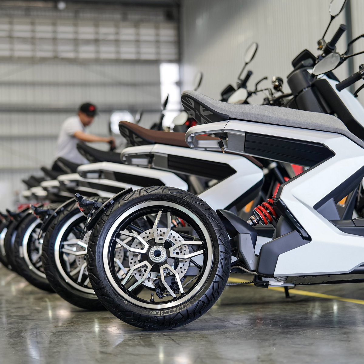 Our new factory is opened ahead of schedule!
 
Defy Gravity⚡️

ir.zappev.com/news-releases/…

#zapp #zappev #i300 #electricvehicles #rideelectric #ev #defygravity #futuremobility #urbanrider $zapp