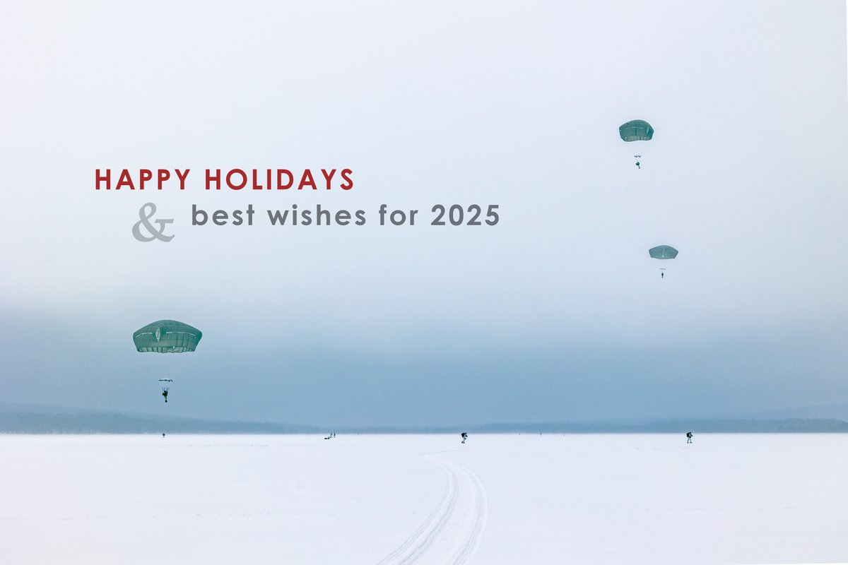 Kuluneesta vuodesta kiittäen toivotamme kaikille rauhallista joulun aikaa!

🎄🎄🎄🎄🎄

Happy holiday season and best wishes for 2025!

#UTJR #erikoisjoukot #helikopterit #tukielementti #valmius #suorituskyky #yhdessä #FINSOF #helicopters #readiness #StrongerTogether
