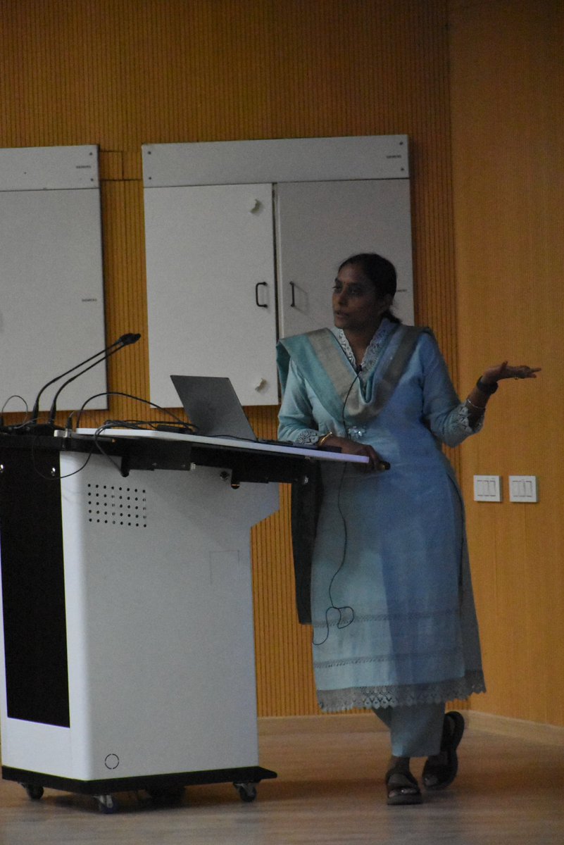 ncurb_iisertpt's tweet photo. The 'Plenary Talks' by Prof Utpal Nath, @mbhavana10 , @joshiamitabhevo, @MayuriRege and Dr Rama Pai were the pillars that held the 2 days of NCURB high. Everything from transcription factors to poetry kept us inspired.
@IiserTirupati #iiser #Science #conference #undergad https://t.co/94P6nfhE6E
