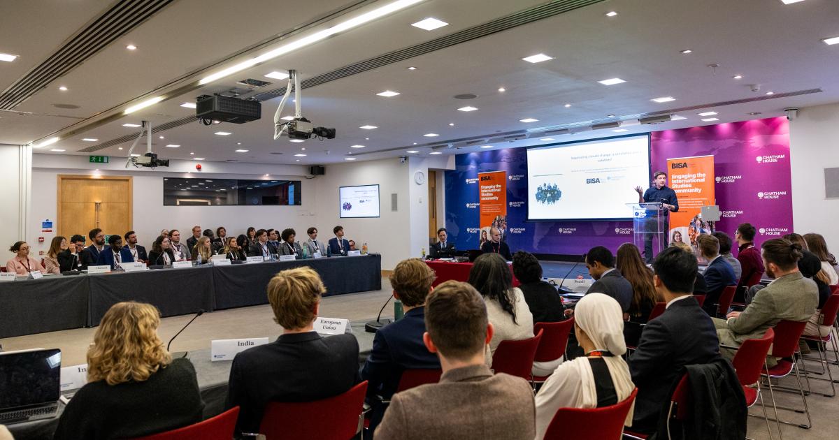 MYBISA's tweet photo. #DidYouMiss
#Climatesim Roundup ๐
Our Climate Simulation at @ChathamHouse was a huge success! Thank you to all involved, as well as our amazing prize winners from @leedsbeckett, @PoLIS_Bath & @Aston_PIR
Read our roundup๐https://t.co/PFJKcfJtTI
@CH_Environment @LSEIRDept https://t.co/Ah1zdtsYAe
