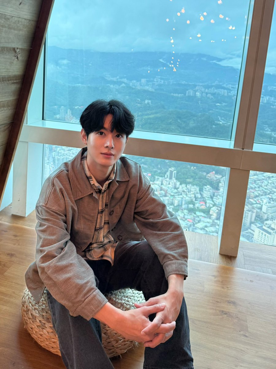 Surachetop tweet media