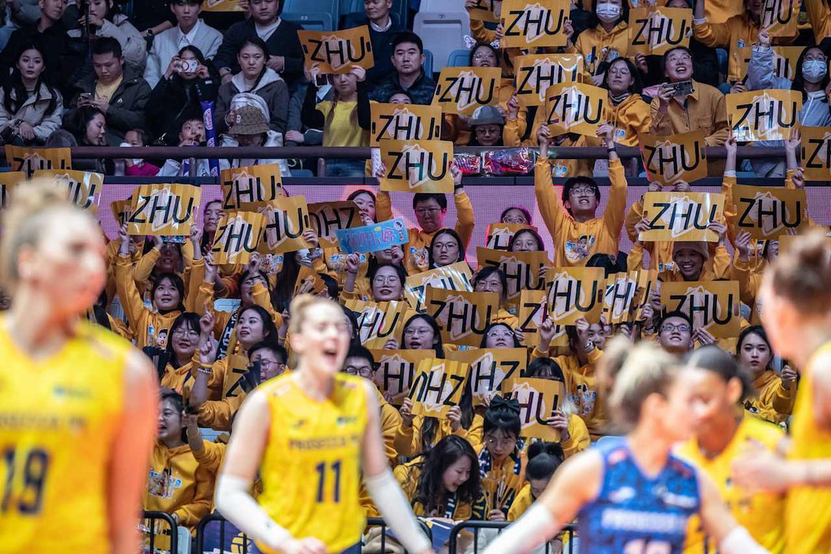 Volleyball_it's tweet photo. ๐๐๐๐ Mondiale per Club: Conegliano vola in semifinale. Terzo 3-0 consecutivo
#VolleyballIT #Pallavolo #Volleyballplus #APP #CWCH #pantere
๐https://t.co/4LYdCEo7mX https://t.co/WGwuEFJMIE