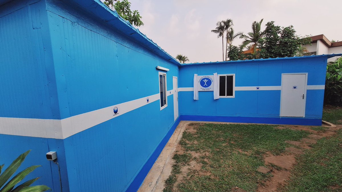 HF_cotedivoire's tweet image. Le Jeudi 19 décembre 2024, a été inauguré le siège social de l'ONG #Humanityfirst #cotedivoire au #Vallons II #Plateaux, #Abidjan. 
Ce siège social comprend deux bureaux, un entrepôt et un salle de réunion. 
@HFI1995 @HumanityFirstUK @Ahmadiyya_CI @YayaOuttara