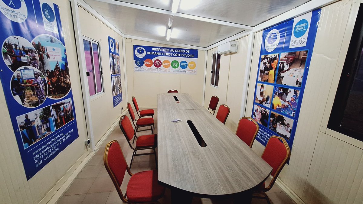 HF_cotedivoire's tweet image. Le Jeudi 19 décembre 2024, a été inauguré le siège social de l'ONG #Humanityfirst #cotedivoire au #Vallons II #Plateaux, #Abidjan. 
Ce siège social comprend deux bureaux, un entrepôt et un salle de réunion. 
@HFI1995 @HumanityFirstUK @Ahmadiyya_CI @YayaOuttara
