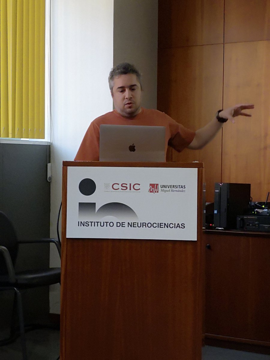 Our last speaker before the coffee break is Pablo Giménez <a href="/NeurobioUMass/">UMass Chan Department of Neurobiology</a> speaking about the neural circuits that suppress binge alcohol drinking #ChristmasMeeting_IN