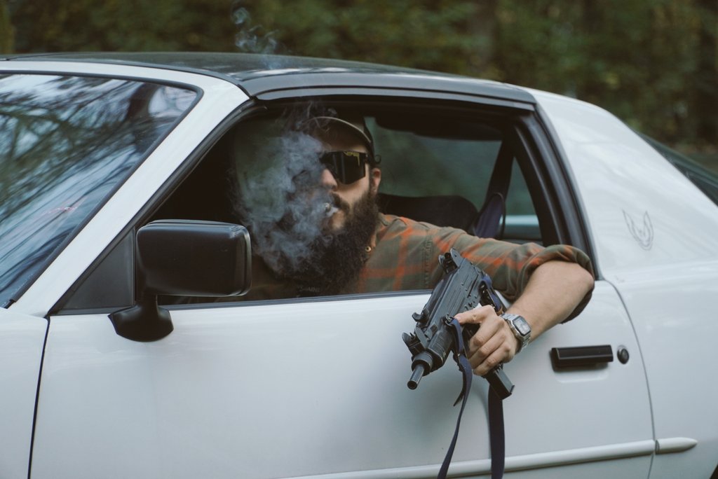 neutral_af's tweet image. Thanks for almost 200+ new followers ! We like dogs, guns, cars, cigars and being silly on my timeline