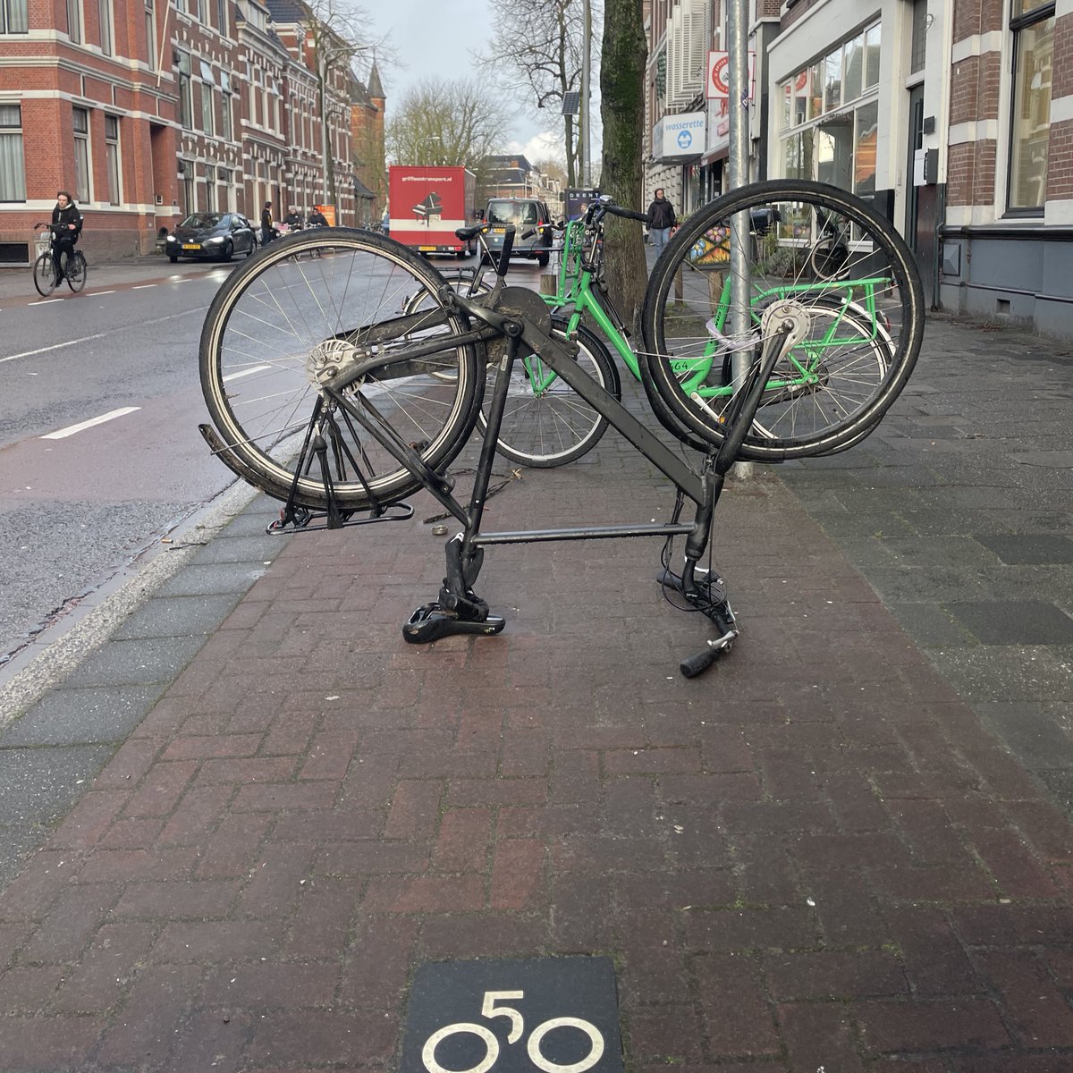 Frank Brander tweet media