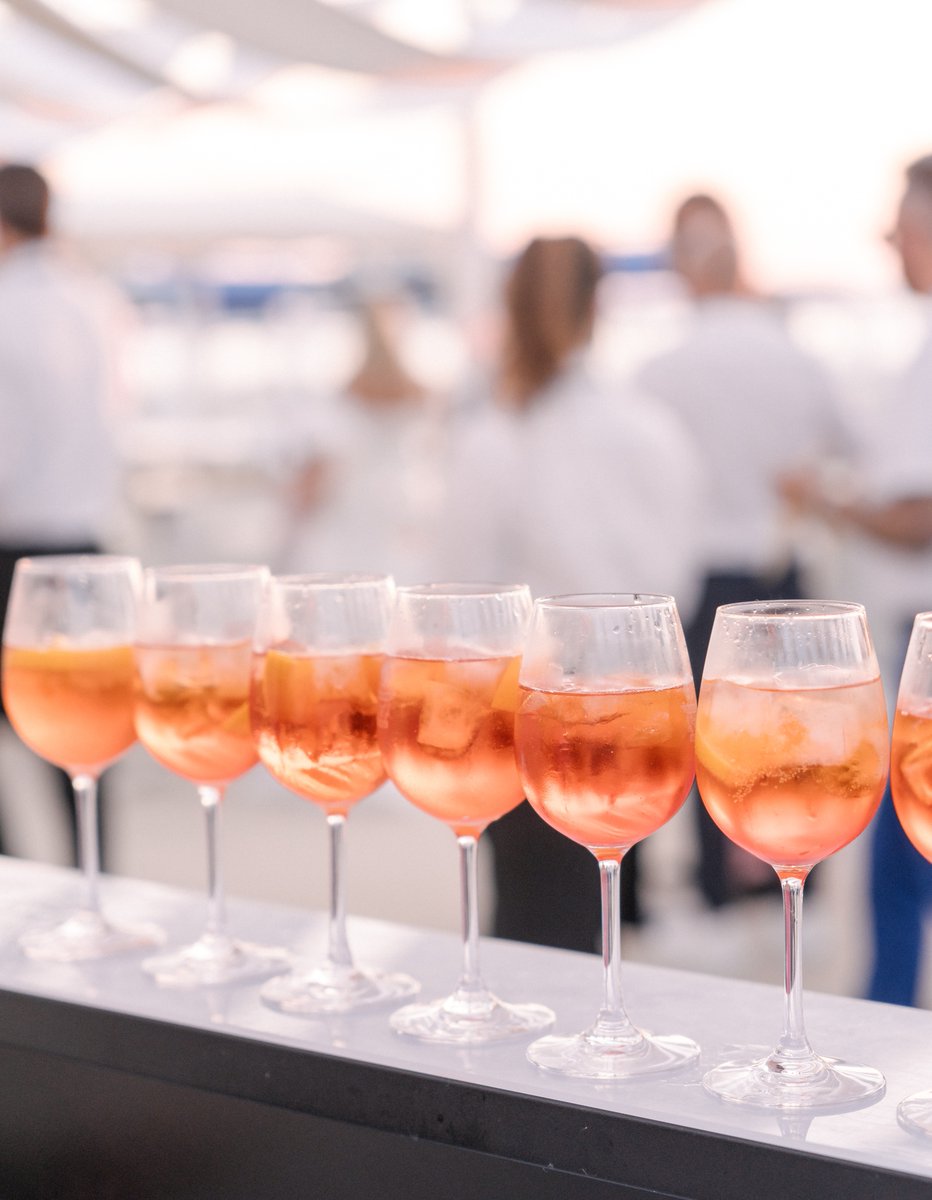 May this Christmas bring warmth, joy, and a touch of magic to your heart. From all of us at Augustus Hotel &amp; Resort, we wish you a holiday season filled with love, serenity, and unforgettable moments. Buon Natale!

#AugustusHotelResort #LuxuryLifestyle #FortedeiMarmi