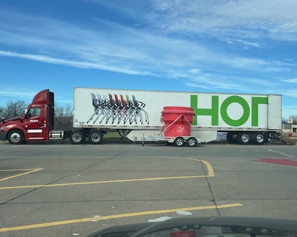 Ruan (@ruantransport) on Twitter photo Our Muscatine, IA, operation has partnered once again with <a href="/SalvationArmyUS/">Salvation Army USA</a> for the annual Freezing for Food campaign! Together, they're collecting food items to fill a trailer for the food pantry. Thank you to everyone involved in helping feed the community! Our Muscatine, IA, operation has partnered once again with <a href="/SalvationArmyUS/">Salvation Army USA</a> for the annual Freezing for Food campaign! Together, they're collecting food items to fill a trailer for the food pantry. Thank you to everyone involved in helping feed the community!