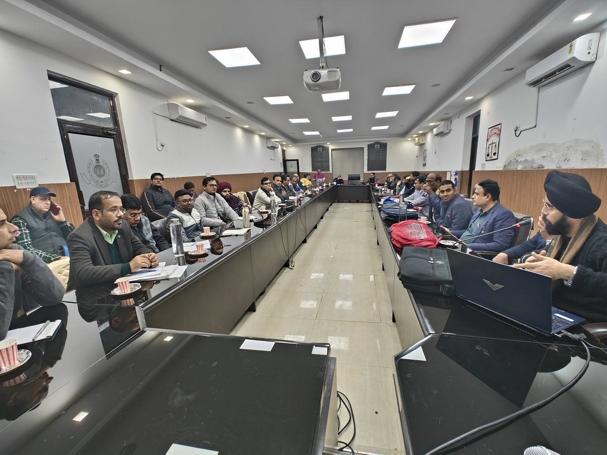 DMCentralDelhi's tweet photo. 2nd round of training of Sector Officers underway at District Election Office, Central District! Of AC 03 & 23. Focusing on Role and responsibilities of sector officer and efficient election planning and execution #ElectionPlanning #SectorOfficerMeet https://t.co/yJ3YymgDxG