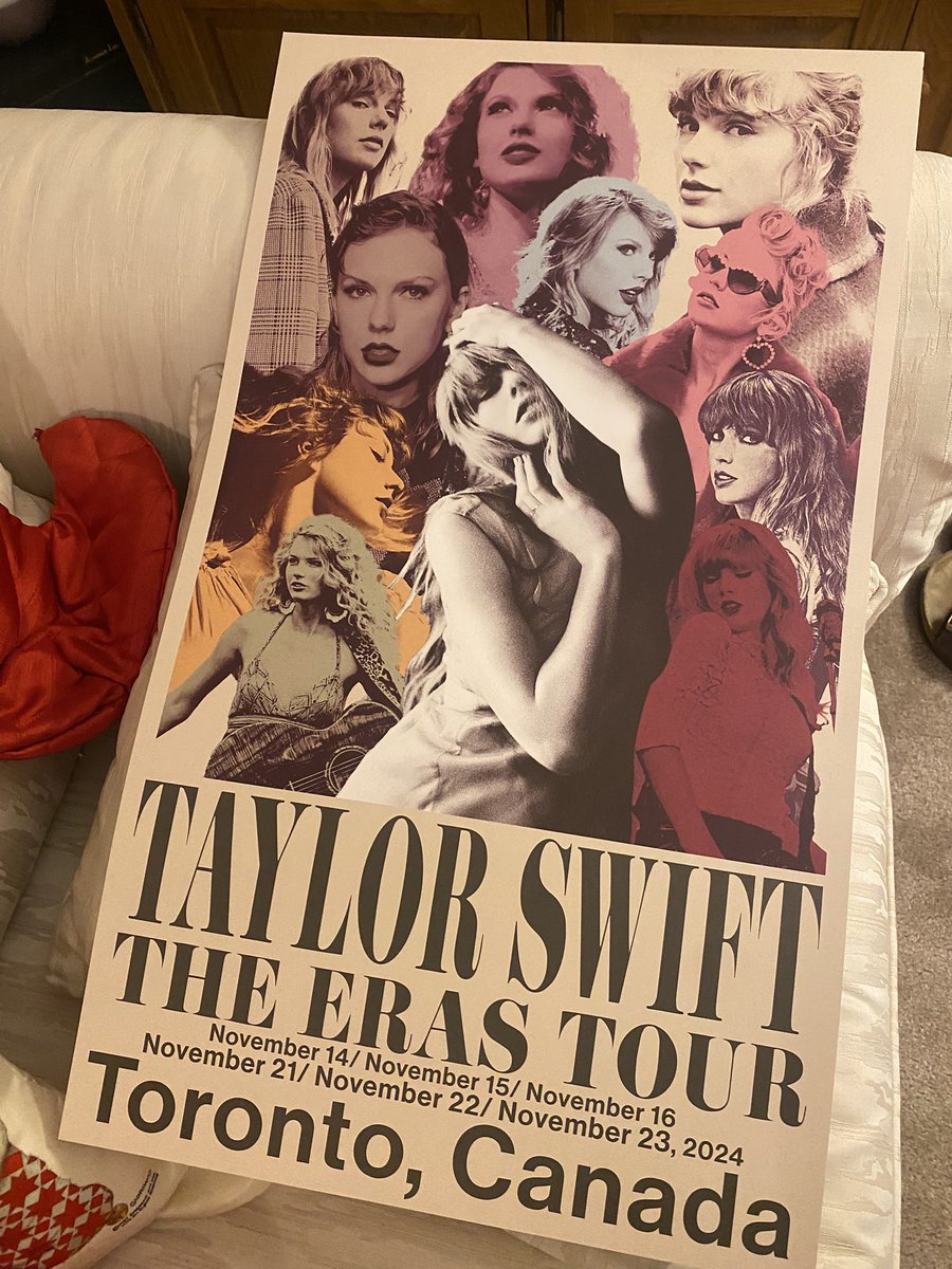 KatieKarmaTV's tweet photo. It was an end of an era #TorontoTSTheErasTour #TSTheHolidayCollection https://t.co/HQTezaMlkI