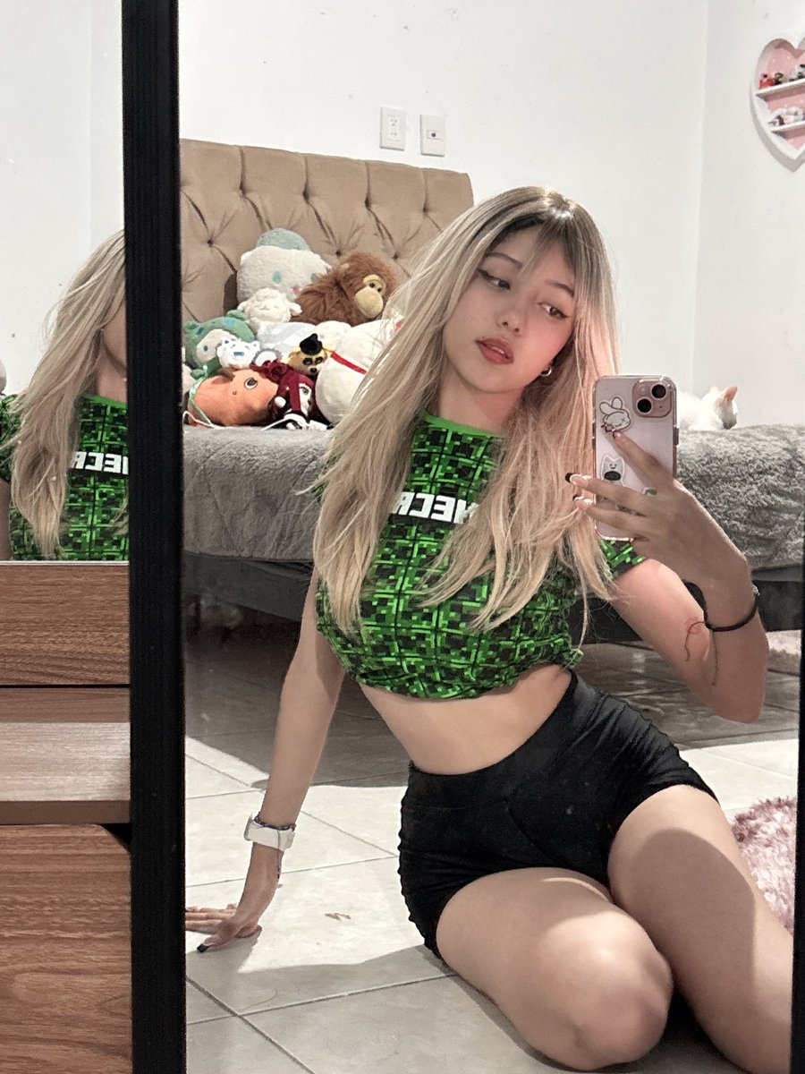 yooozzzi's tweet photo. 💚 https://t.co/M5ufe6Omwz