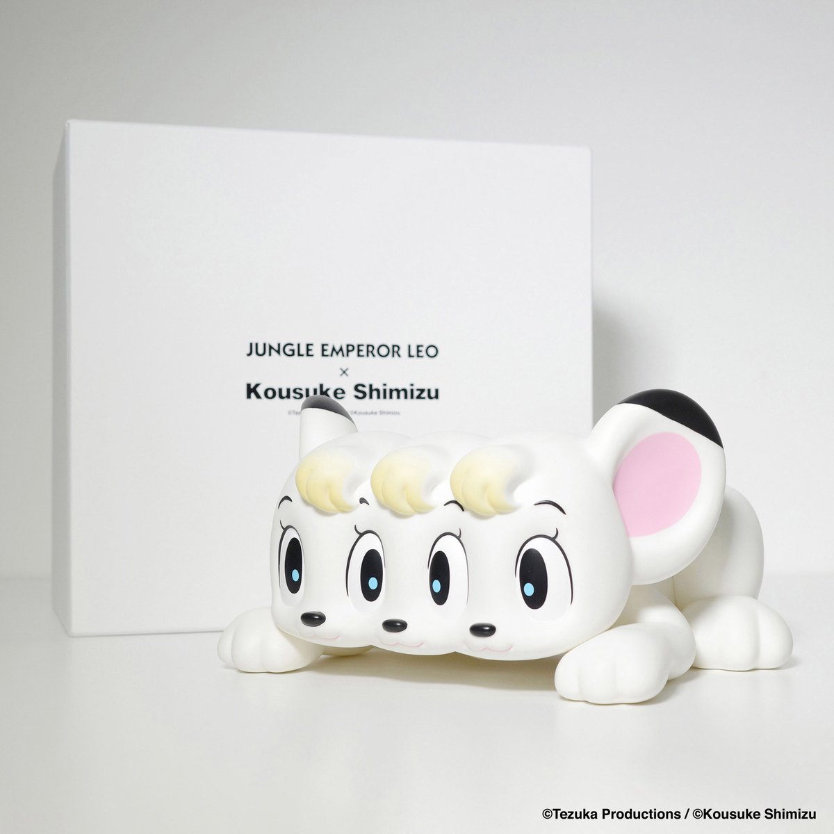 TEZUKA_goods's tweet photo. 🌴12/21,22 展示販売🌴
JUNGLE EMPEROR LEO × KOUSUKE SHIMIZU

渋谷のCOMMON BASE GALLERYにて2日間展示販売を行います。お近くにお越しの方はぜひ立ち寄ってみてね！

🗓️12月21日(土) - 22日(日)
📍COMMON BASE GALLERY（https://t.co/USdso624Zm）
▼商品の詳細
https://t.co/PUbzmbKvEE https://t.co/undE6V853h