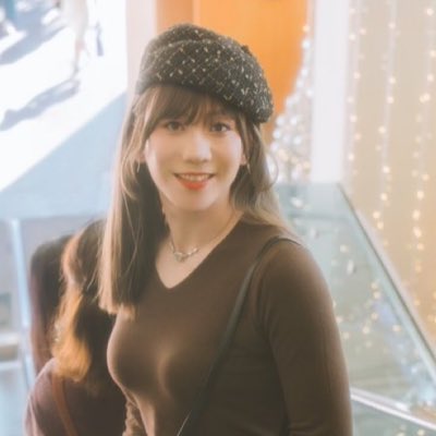 #NewProfilePic (新個人資料照片)