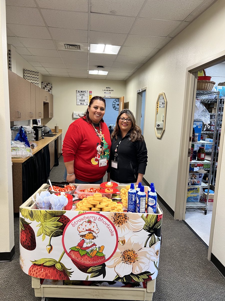 Stephanie Lahrman (@slahrman) on Twitter photo These two ladies are always coming up with something to bring a smile to the teachers’ faces. I love their kind and caring hearts 💕 Crystal and Nancy thank you for always showing love to our faculty! ☝️ <a href="/NorthStarESYISD/">North Star Elementary School</a> These two ladies are always coming up with something to bring a smile to the teachers’ faces. I love their kind and caring hearts 💕 Crystal and Nancy thank you for always showing love to our faculty! ☝️ <a href="/NorthStarESYISD/">North Star Elementary School</a>