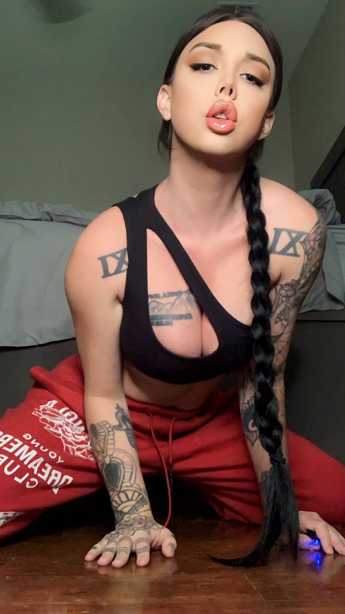 pag69825's tweet photo. ⭐ I'm Sandra Cherry the Award winning trans porn-superstar! ⭐ @SandraCherryScw is my safe for work account https://t.co/pciOT3KcHT
