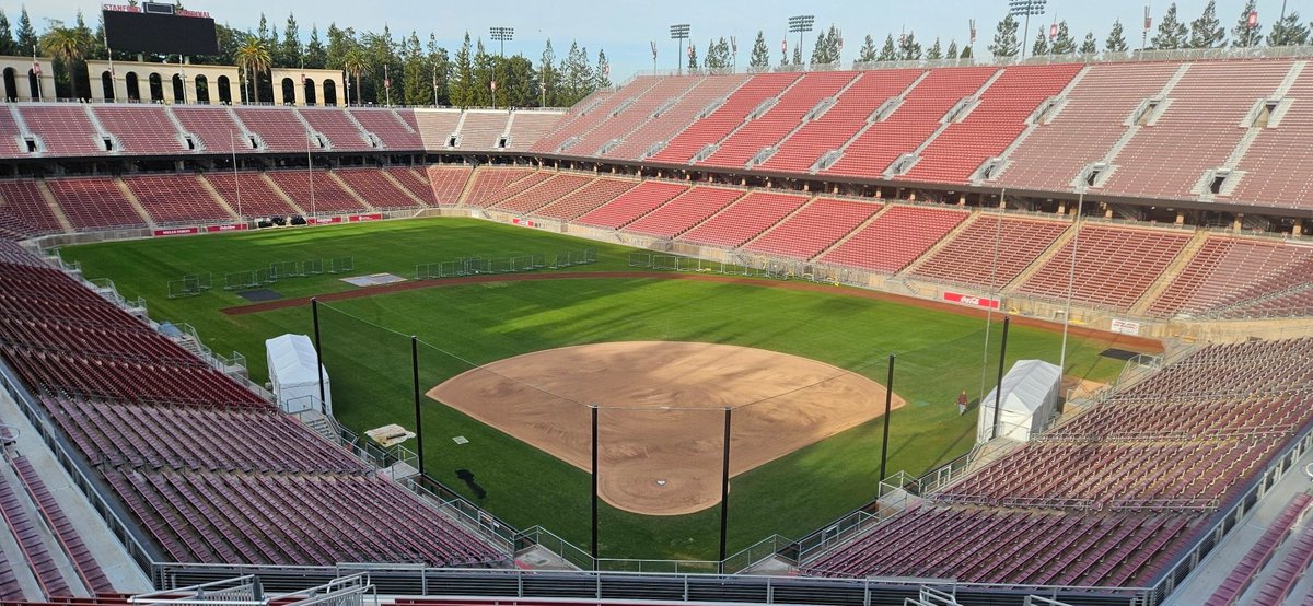 Grant McKnight (@grantcmcknight) on Twitter photo It always amazes me where this brand ends up. I am so proud of all of the <a href="/DuraEdge/">DuraEdge Products</a> and <a href="/Homefield_/">Homefield</a> employees for their amazing ability to provide a temporary home for <a href="/StanfordSball/">Stanford Softball</a> <a href="/CodyEC22/">Cody Cimino</a> It always amazes me where this brand ends up. I am so proud of all of the <a href="/DuraEdge/">DuraEdge Products</a> and <a href="/Homefield_/">Homefield</a> employees for their amazing ability to provide a temporary home for <a href="/StanfordSball/">Stanford Softball</a> <a href="/CodyEC22/">Cody Cimino</a>