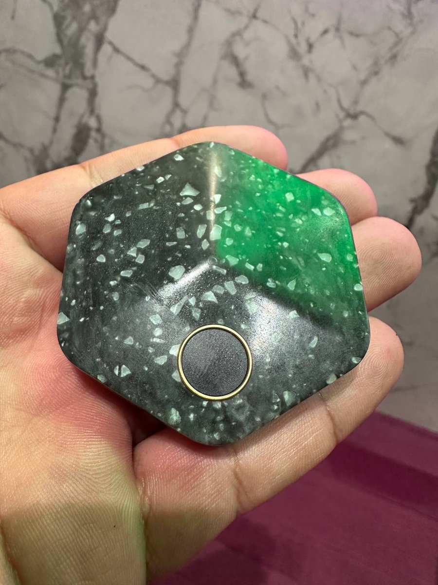 profcryptotalks's tweet image. Protect your Bitcoin with @BitkeyOfficial—a wallet that’s as sleek as it is secure. Easy to use, beautifully designed, and built for modern Bitcoin ownership. #Bitkey #BitcoinWallet #Sponsored

Get yours here: bitkey.world/en-US?utm_sour…