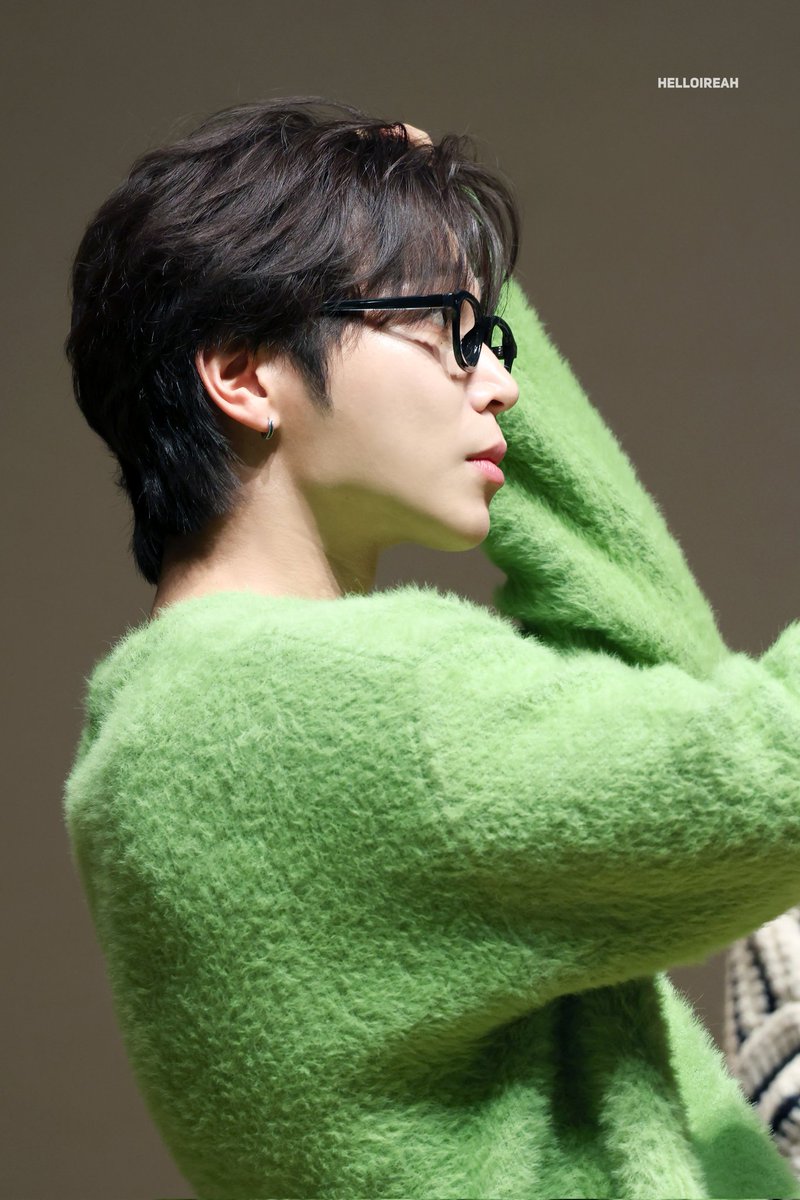 helloireah0325's tweet photo. 241219 케이앤팝스 

💚

@ireahand_ 
#이레 #IREAH #이종희
#세븐어스 #SEVENUS
#STAY_TUNED https://t.co/zN61eomiA7