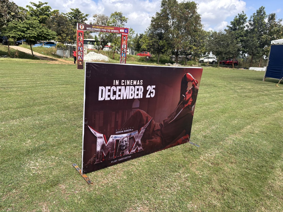 PROHarisarasu's tweet photo. #Max
#WWCL 🔥🔥
#MaxTheMovie 🔥💥
#MaxMovieOnDec25
@KicchaSudeep @Kichchacreatiin @vijaykartikeyaa @AJANEESHB @shekarchandra71 @ganeshbaabu21 @shivakumarart @dhilipaction @kevinkumarrrr @ChethanDsouza @saregamasouth @TSrirammt @Max_themovie @KRG_Connects @B4UMotionPics @theVcreations
@ivyofficial2023 @immusnaps @KRG_Studios