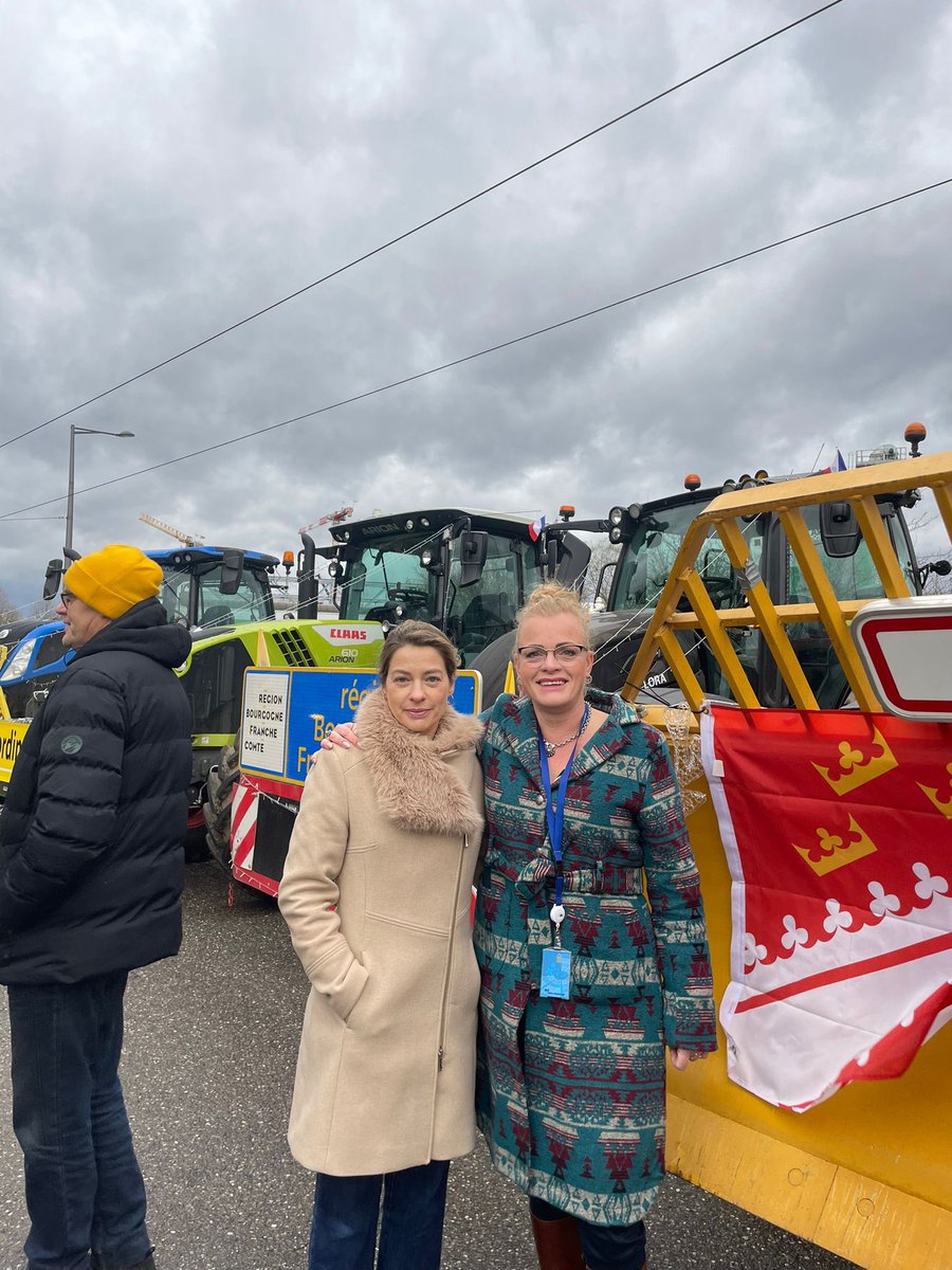 Jessika van Leeuwen tweet media