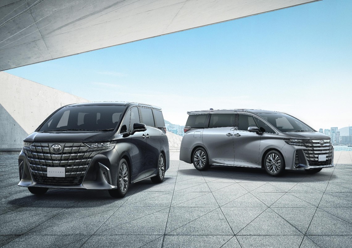 ヴェルファイアに人気色のプレシャスメタル追加ｧ！ アルファード