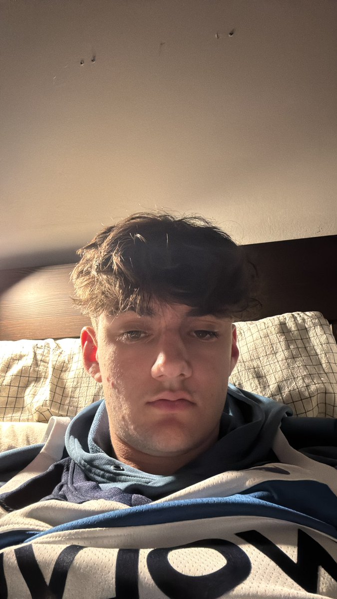 Rip super stinky wet farts all up my nose and make me smell 💨👅👃