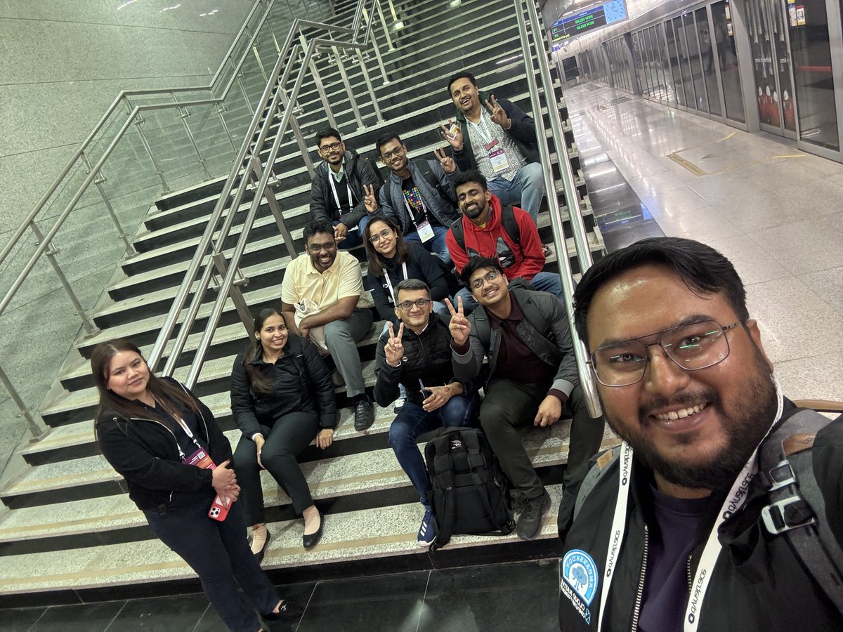 DGPLUG staircase meeting 😍