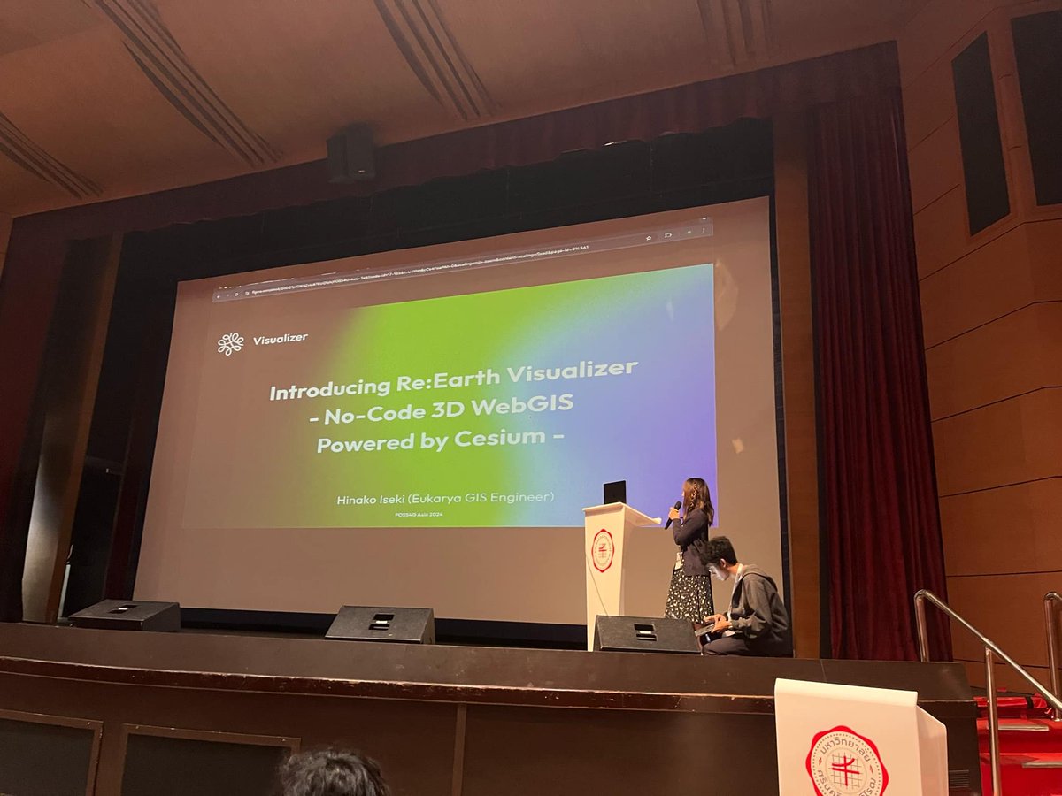 ReEarth_Eukarya's tweet photo. EukaryaはFOSS4G Asia 2024にPlatinum Sponsorとして参加しました✨
メインセッションのRe:Earth Visualizerに関する発表へは、大勢にご来場頂きました。ブースにお越しの皆様もありがとうございました。
様々な交流から、多くの学びと刺激を得ました🌏
#ReEarth #FOSS4G #FOSS4GAsia #FOSS4GAsia2024 https://t.co/LWPk5HHozO