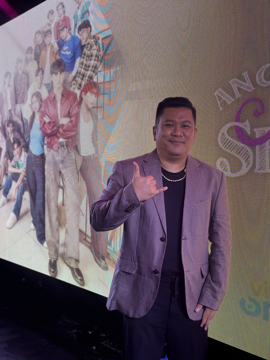 starhuntabscbn's tweet photo. LOOK: Direk #TheodoreBoborol at the Media Conference of his new digital series, Ang Mutya Ng Section E! ✨️
@TheodoreBoborol #SectionEMediaCon #TatakStarMagic https://t.co/xzIWnZ96yE