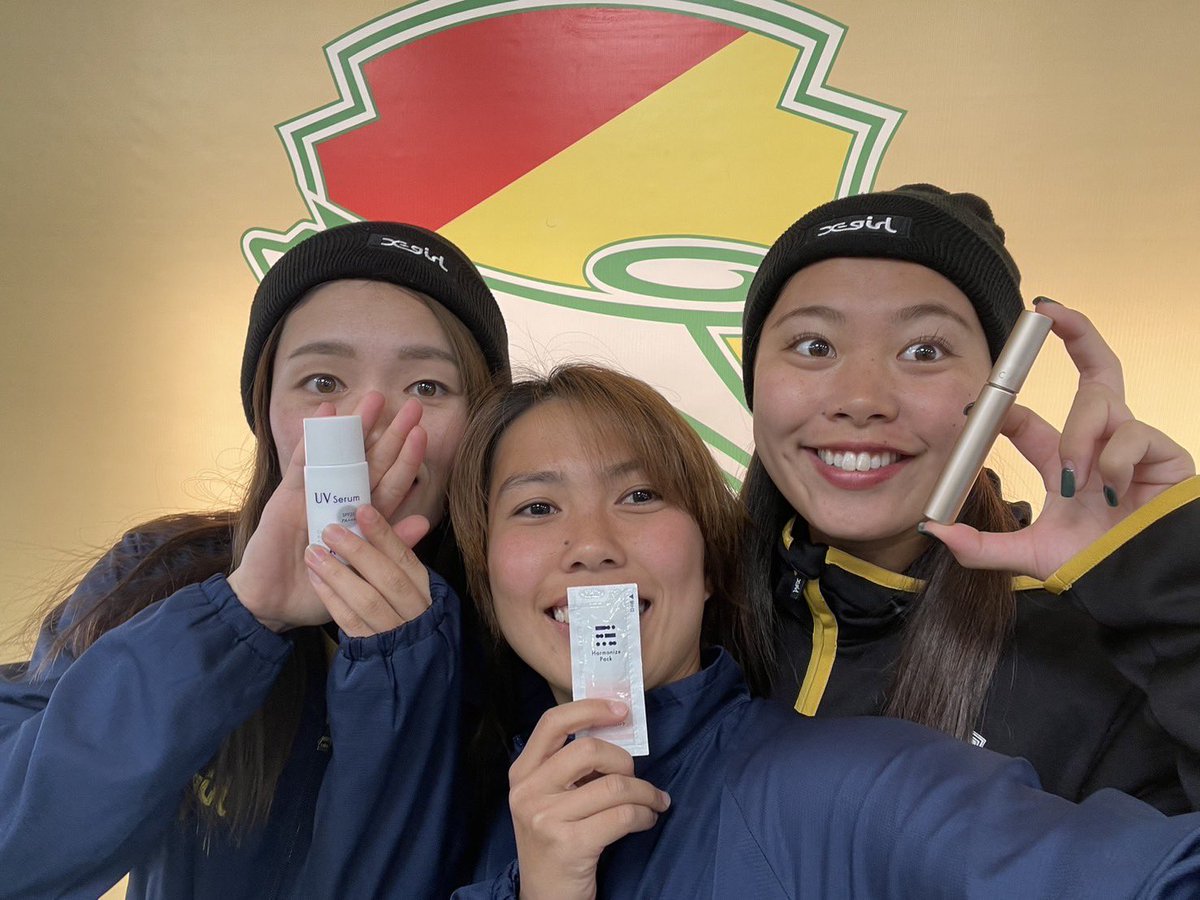 乾燥する季節にCACさんの化粧品はいかがですか？😍
スウェーデン🇸🇪でもお世話になります！
#CAC#PR