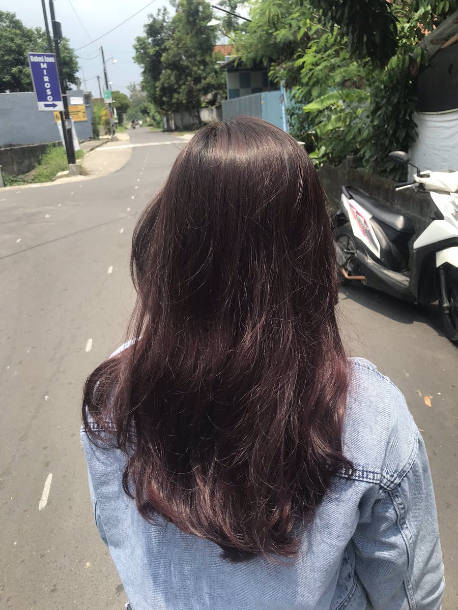 Kepoanjir tweet media