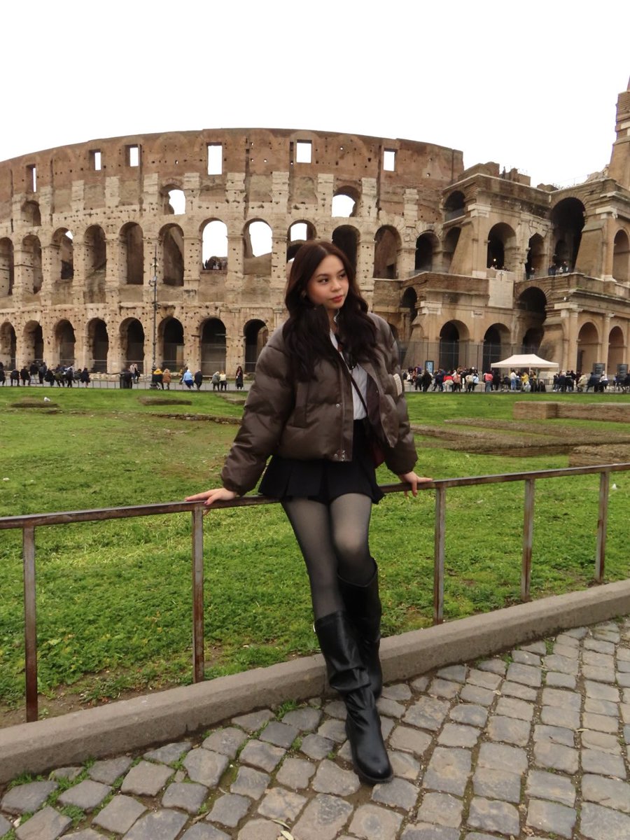 jooesty's tweet image. roma 🩷