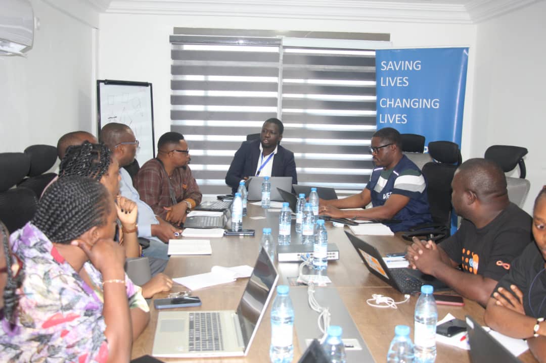 WFP_Cameroon's tweet photo. #Cameroon🇨🇲

The success of a joint Humanitarian Community Feedback Mechanism in 🇨🇲 is speedy response & support to communities through:

▶️Enhancing accountability to affected persons (#AAP) to #savelives 
▶️Adopting a joint free hotline 8099 to receive complaints
▶️The visit of Humanitarian actors to 0⃣2⃣multi-lingual call center in #Douala that operates 7d/7

#ChangingLives.