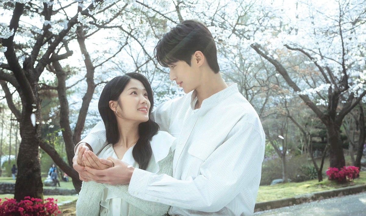 kdramasdiary's tweet photo. TIME Magazine‘s 10. best K-Drama of 2024

🪡 a thread 

1. Lovely Runner

#ByeonWooSeok #KimHyeYoon https://t.co/vATMuwHzHK