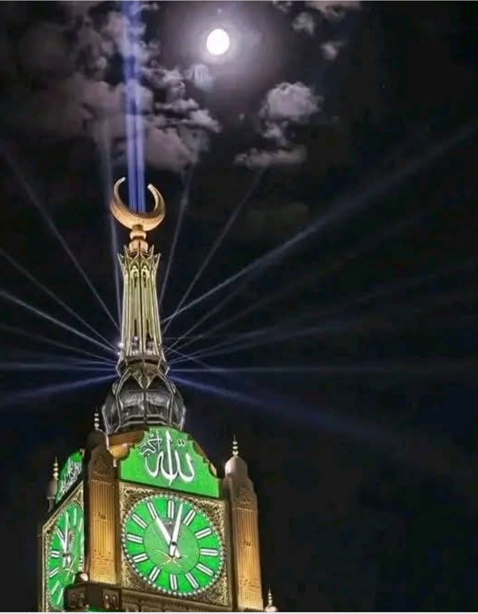 SultanaNilofer's tweet photo. Happy Friday everyone 🌺
#JummahMubarak 

The Royal Clock Tower ⏰️ https://t.co/wOegNaYw1X