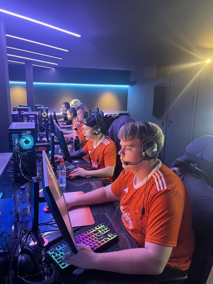 LIEPAJASBANGA's tweet image. Hello, we&apos;re EC BANGA from Latvia, and we are searching for tournament opportunities in 2025. Could anyone help us?

@cctour_gg @OfUnited21 @euproleague_ @Hency_Heccu