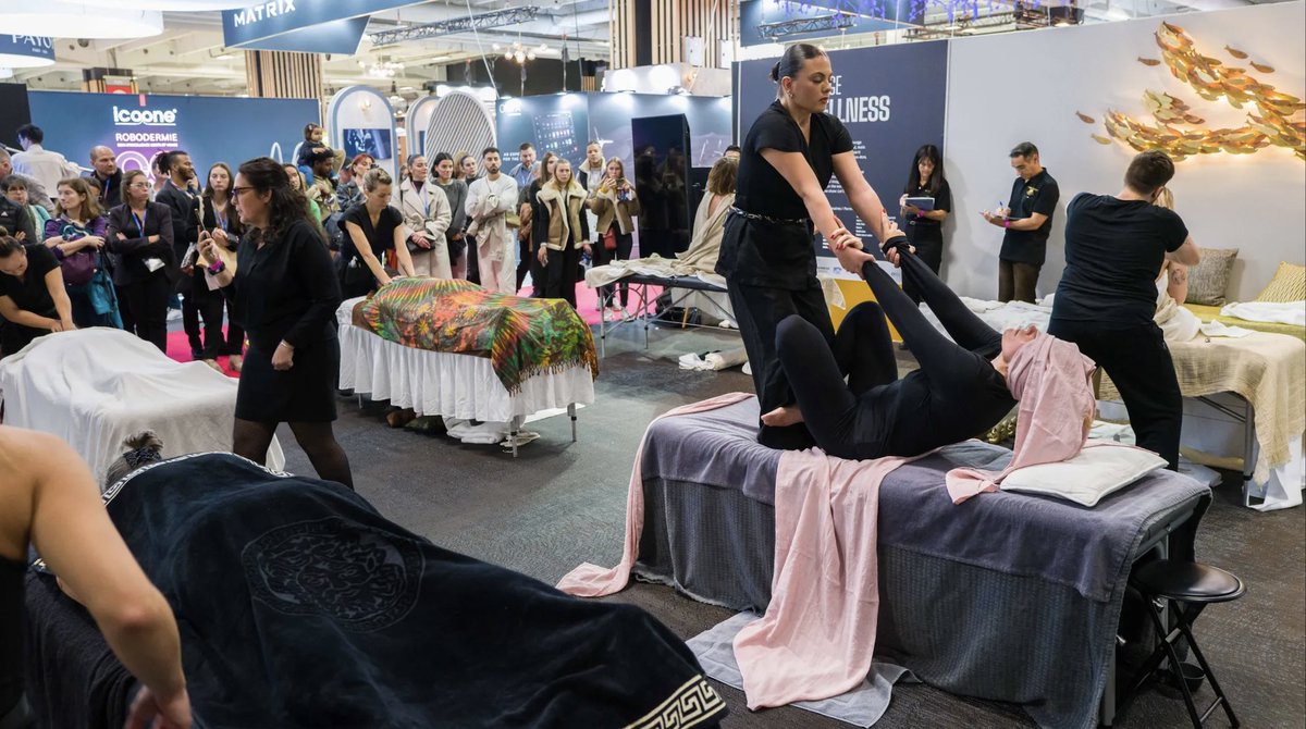 Equiphotelparis's tweet photo. Championnat de France de Massage : la compétition où les meilleurs praticiens sont récompensés 👏

Organisé avec le Label Spas de France et présenté par Isabelle Charrier, Fondatrice et Directrice de la rédaction de Sense of Wellness le concours a récompensé cette année ⤵️ https://t.co/6dRoVKPS2w