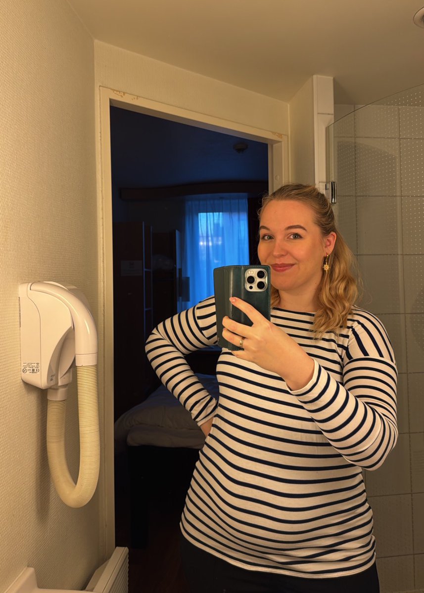 Maria Kubara tweet media