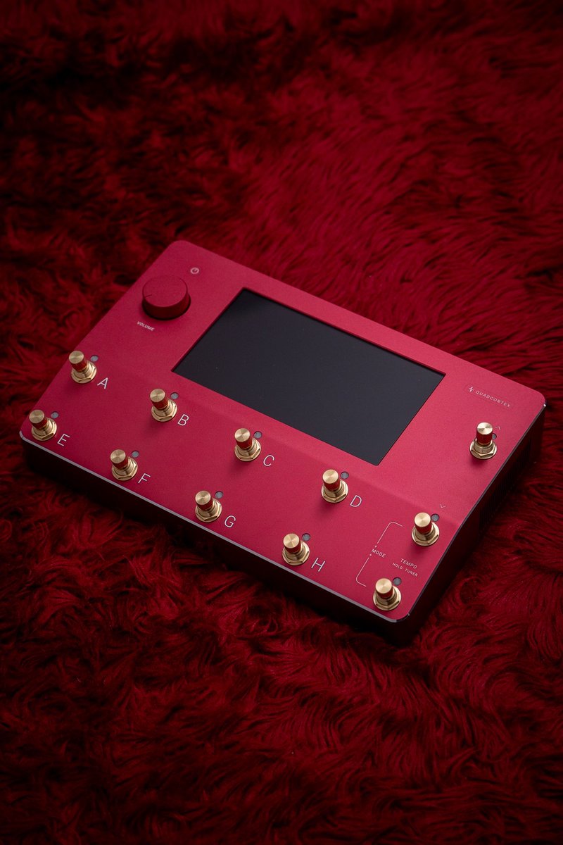 Neural DSP Quad Cortex リミテッドカラーが1台入荷してます